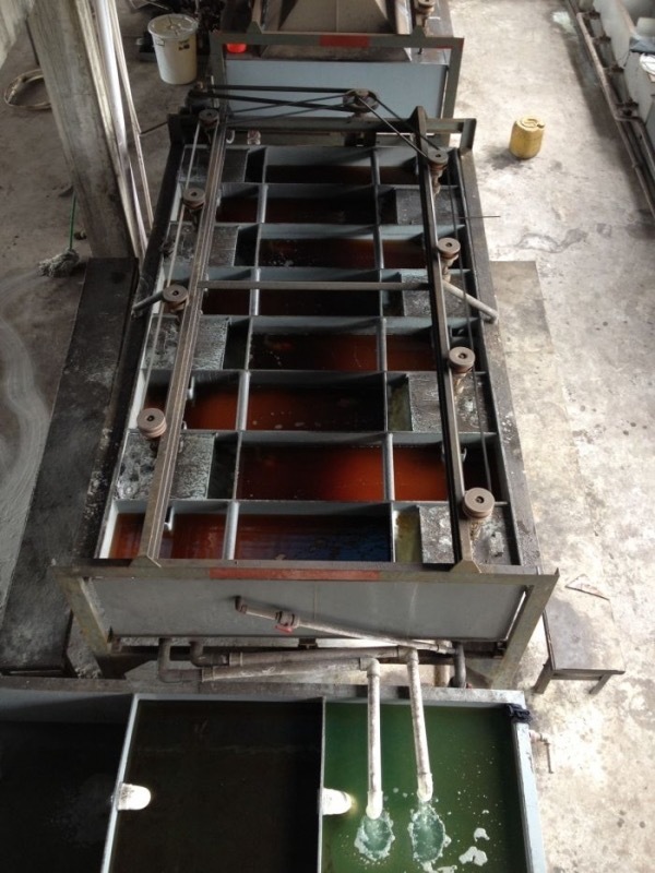 Indium extraction machine